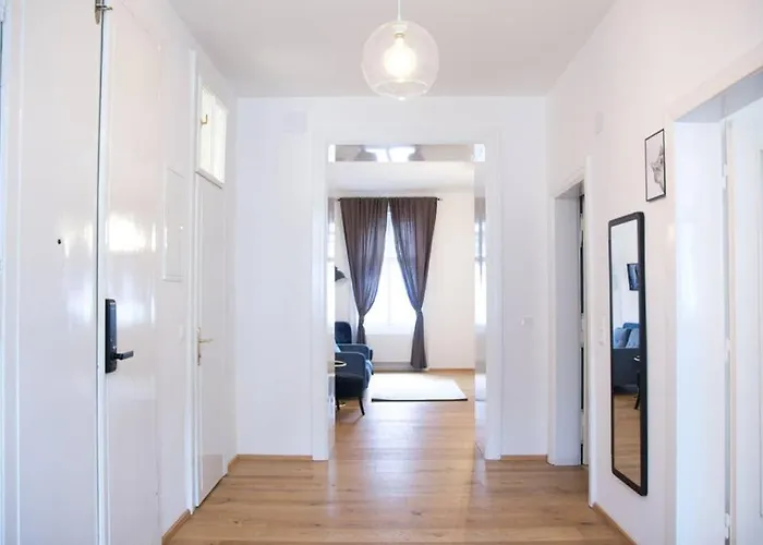 Josef's I Kaiserzeit I 01 Apartment